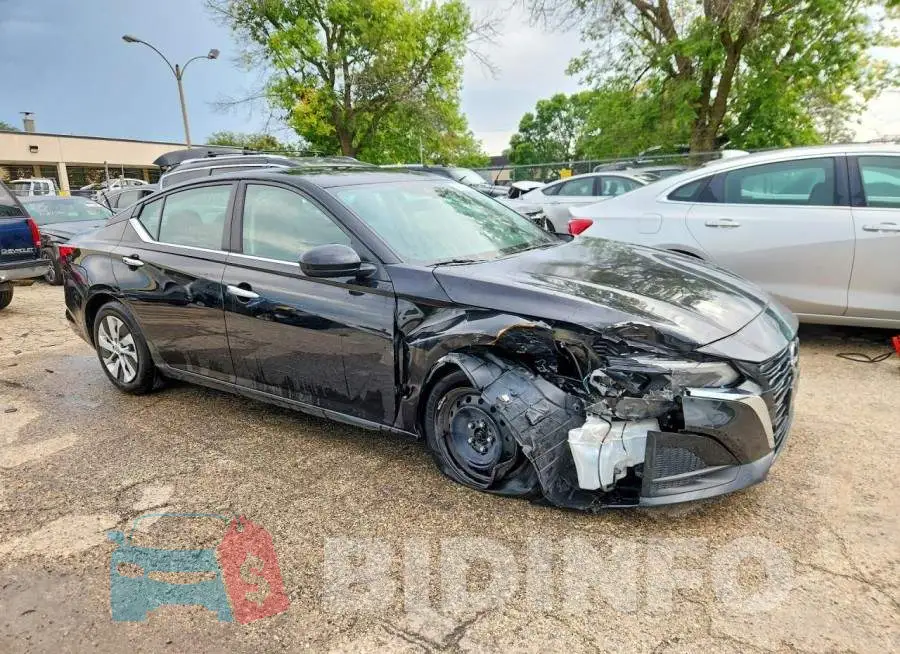 1N4BL4BV5PN385669 Photo# 4