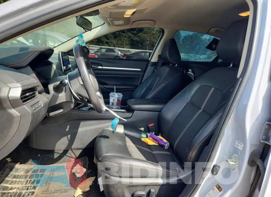 1N4BL4CV2RN385033 Photo# 7
