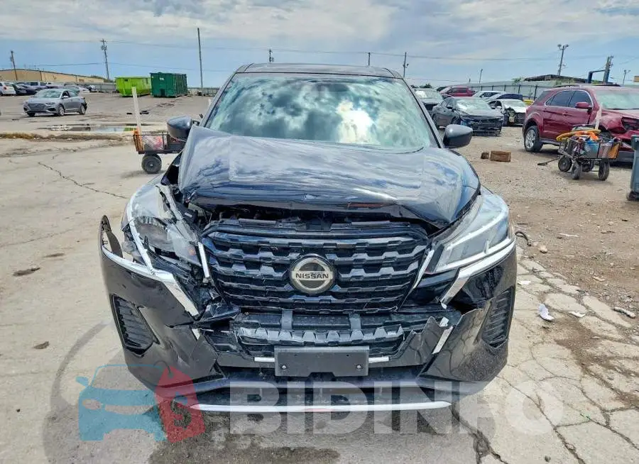 3N1CP5BV8ML532364 Photo# 5