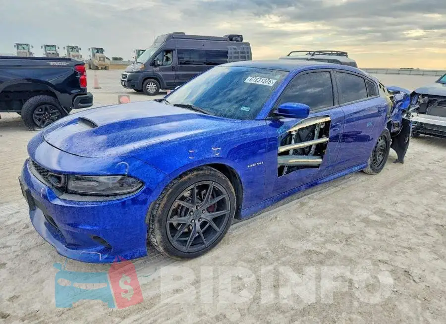 2C3CDXCT5MH574843 Photo# 1
