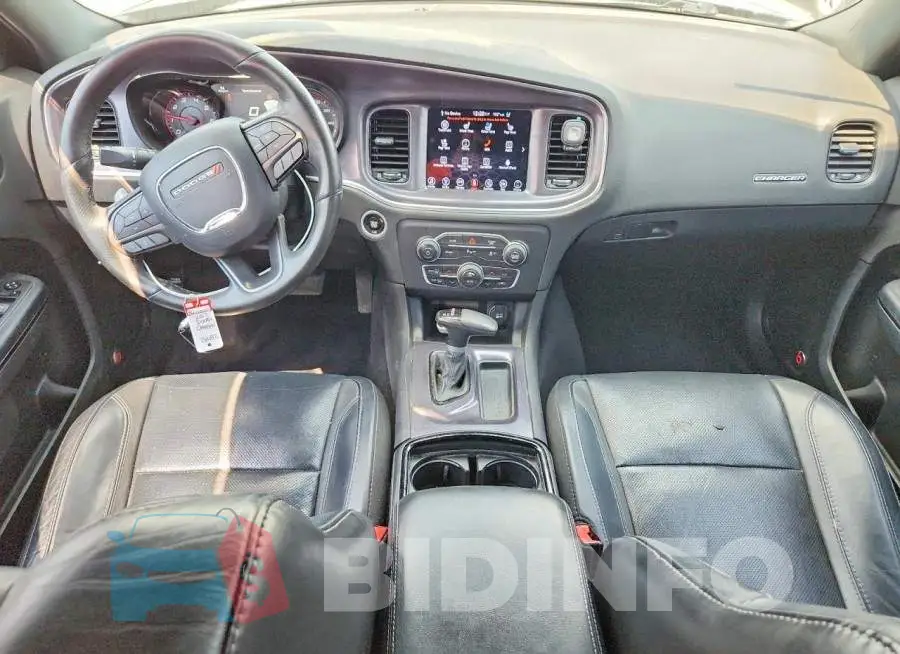 2C3CDXJG5HH645051 Photo# 8