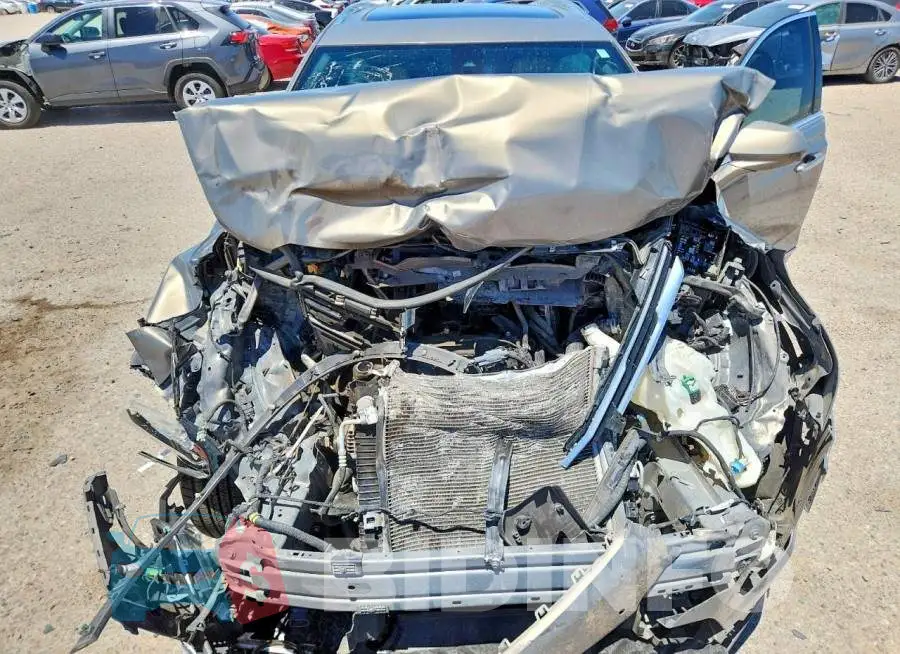 1GYKNCRS0JZ147040 Photo# 11