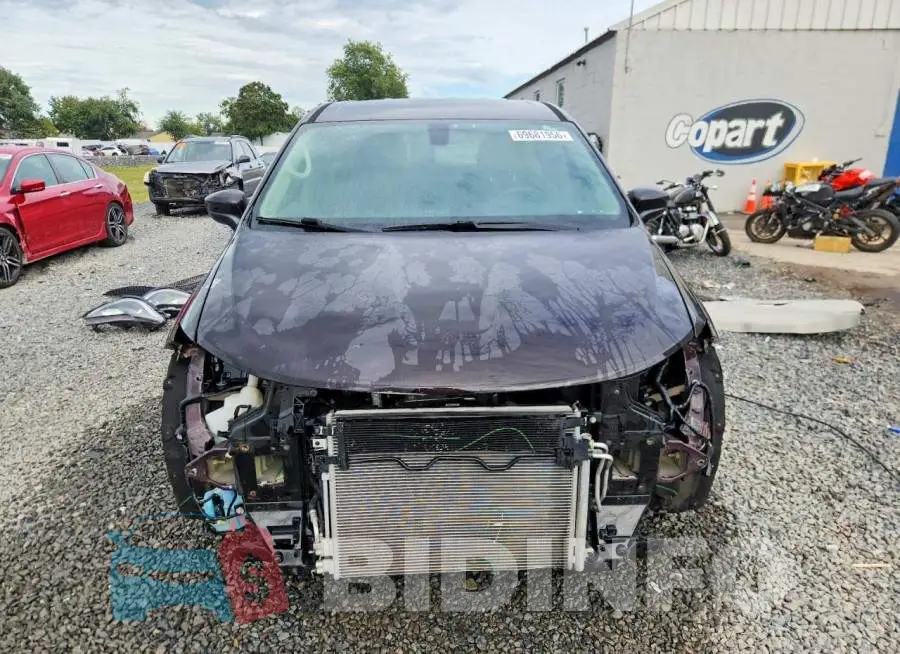 2C4RC1AG0JR120940 Photo# 5