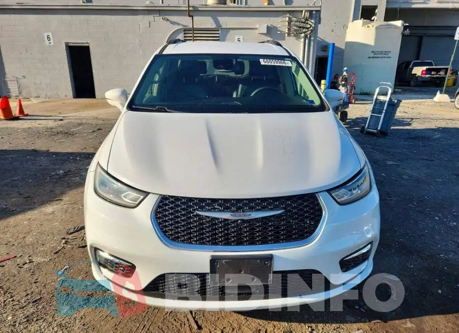 2C4RC1BG6NR170780 Photo# 5