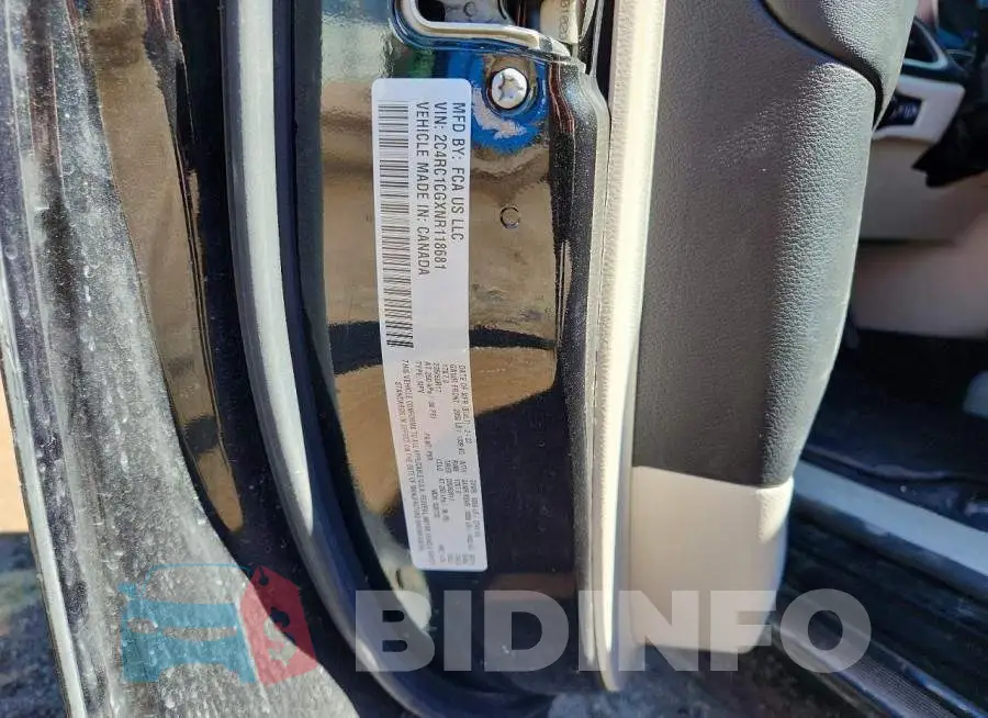 2C4RC1CGXNR118681 Photo# 12