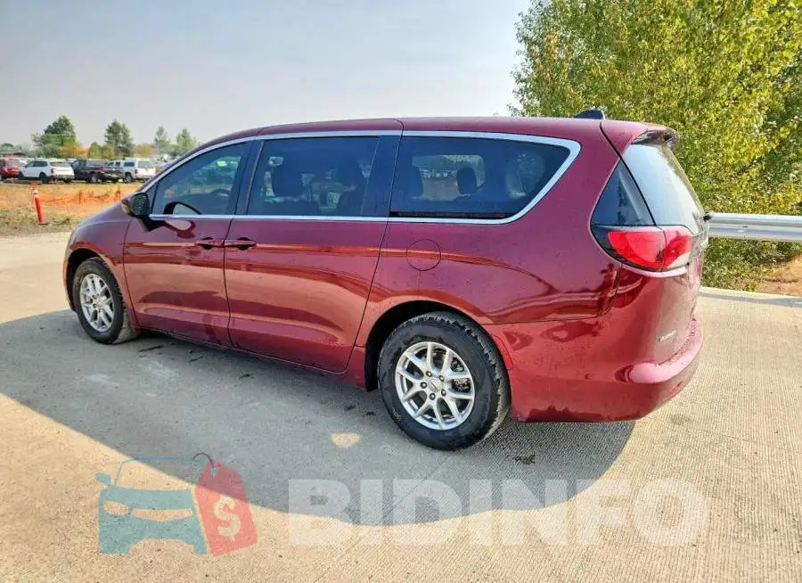 2C4RC1CGXNR223124 Photo# 2
