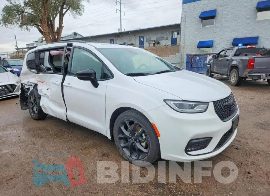 2C4RC1GG3SR560594 Photo# 4