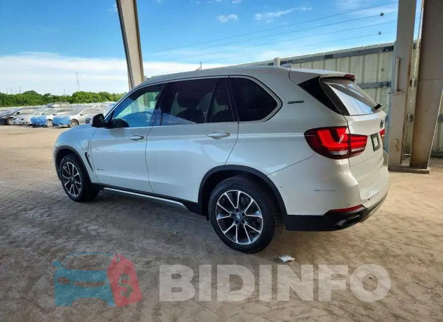 5UXKT0C5XJ0W02637 Photo# 2