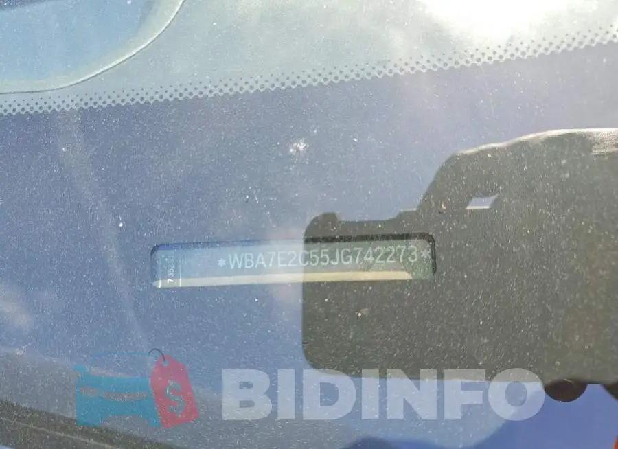 WBA7E2C55JG742273 Photo# 12