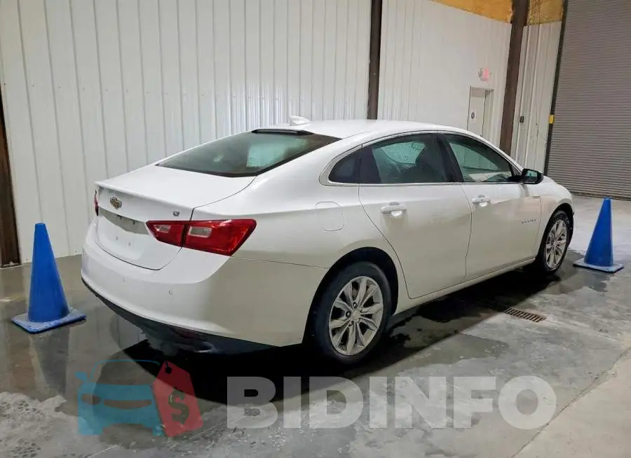 1G1ZD5ST5SF142501 Photo# 3