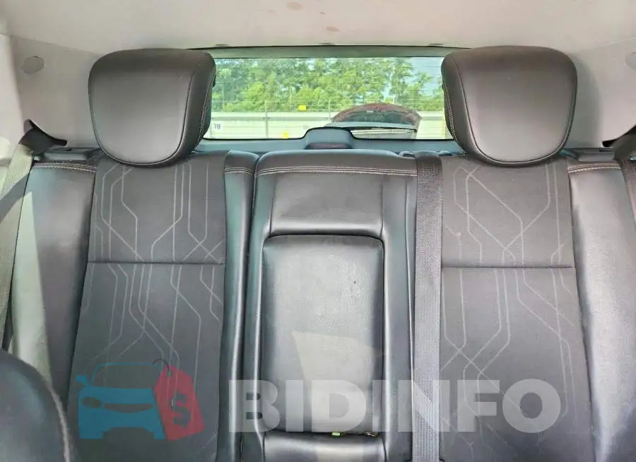 3GNCJPSB3JL415553 Photo# 10