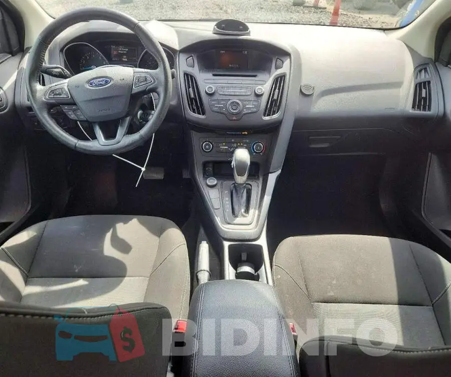 1FADP3F29HL252952 Photo# 8