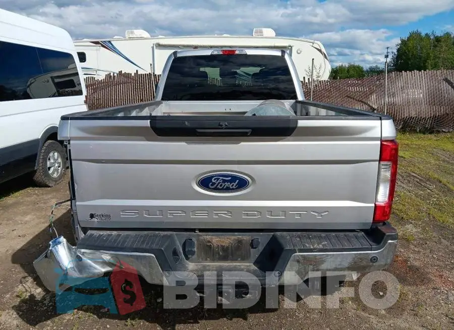 1FT7W2BT0KED84352 Photo# 6