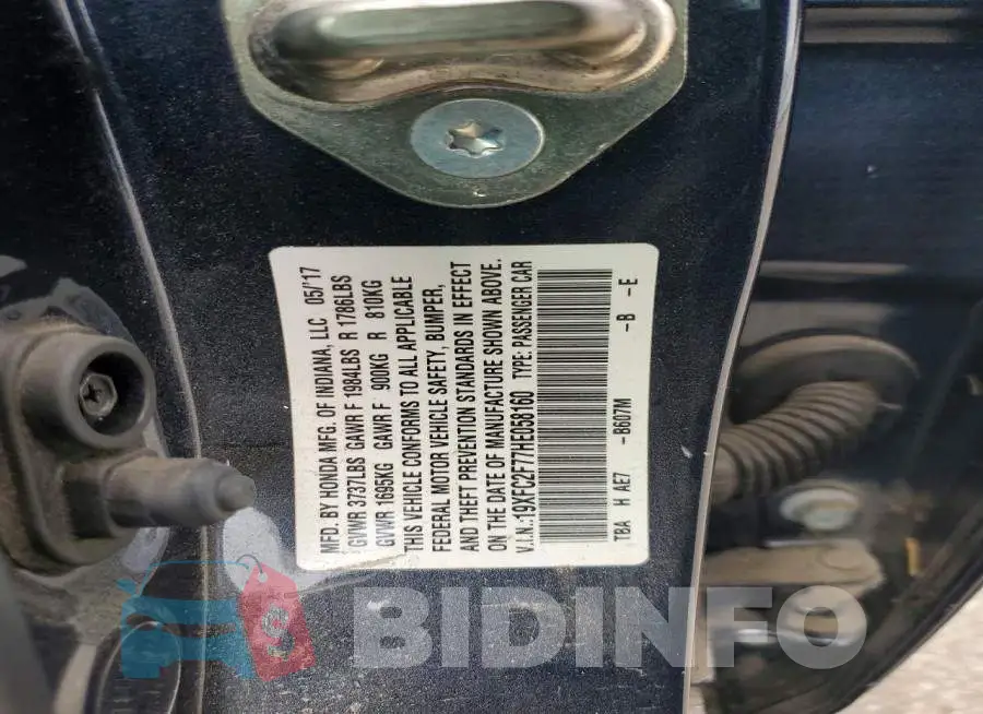 19XFC2F77HE058160 Photo# 12