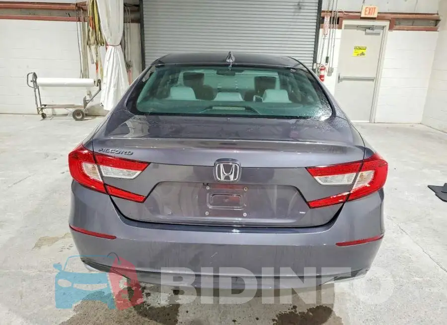 1HGCV1F12KA064401 Photo# 6