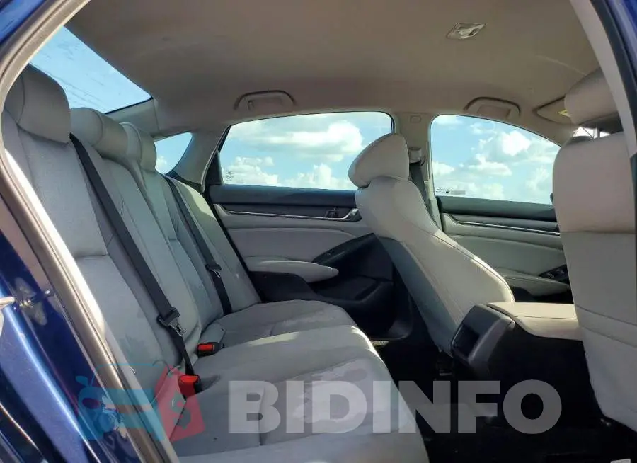 1HGCV1F18JA013855 Photo# 10