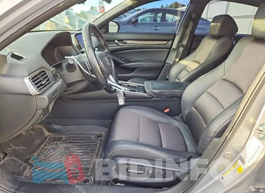 1HGCV1F36LA095783 Photo# 7