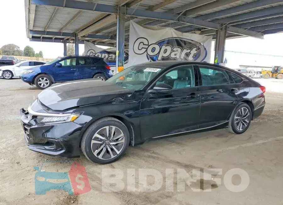 1HGCV3F52MA012400 Photo# 1