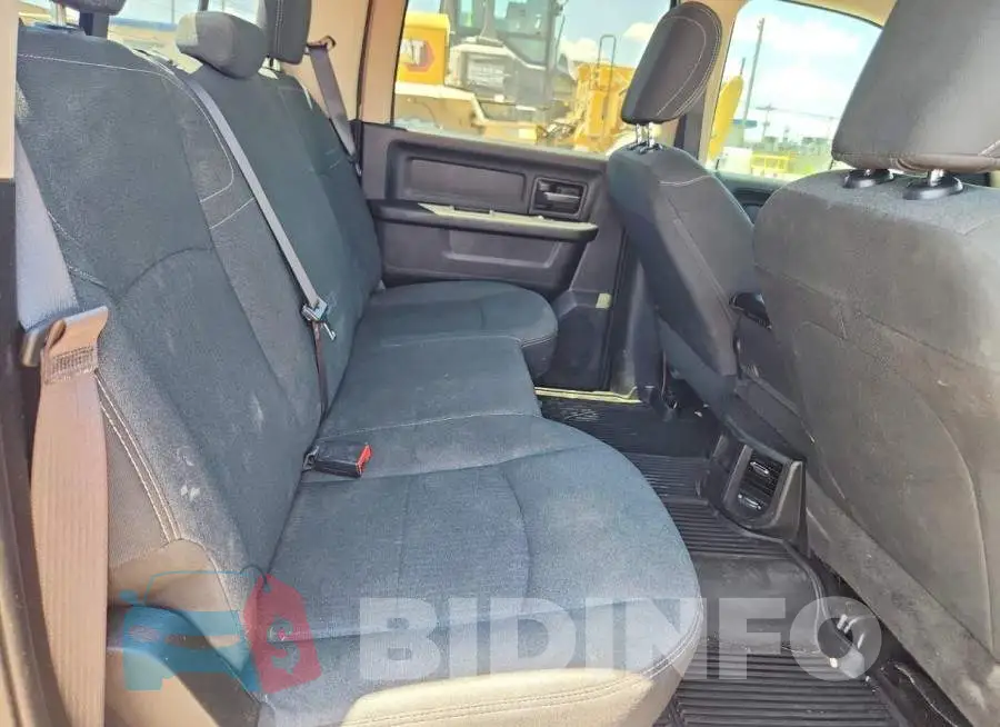 3C6UR5CJ3LG141676 Photo# 10