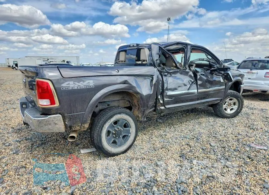 3C6UR5GL0JG262786 Photo# 3