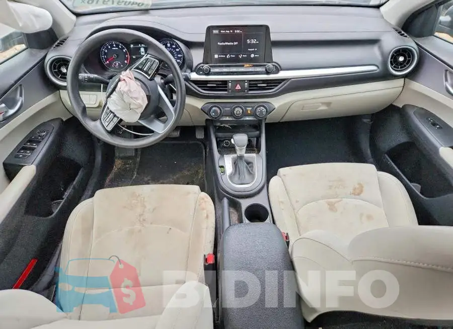 3KPF24AD9NE481832 Photo# 8