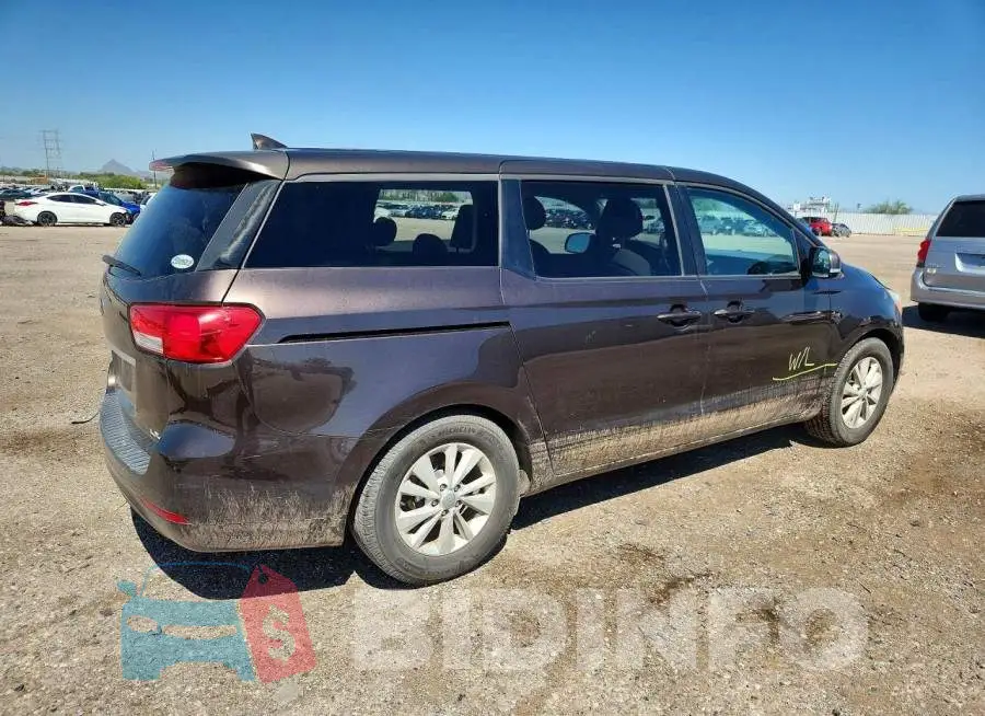 KNDMB5C16H6232589 Photo# 3