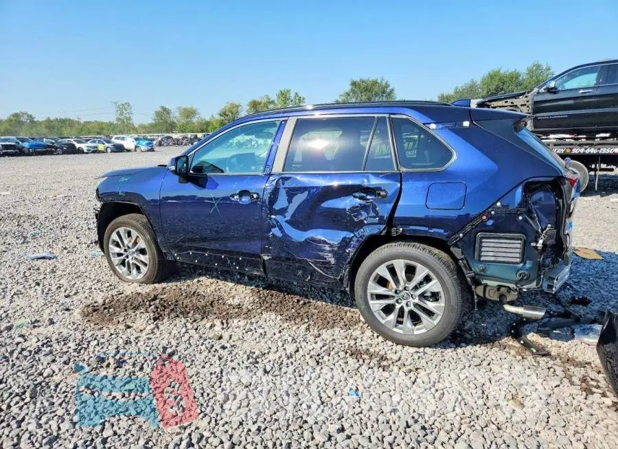 2T3A1RFV6SW613196 Photo# 2