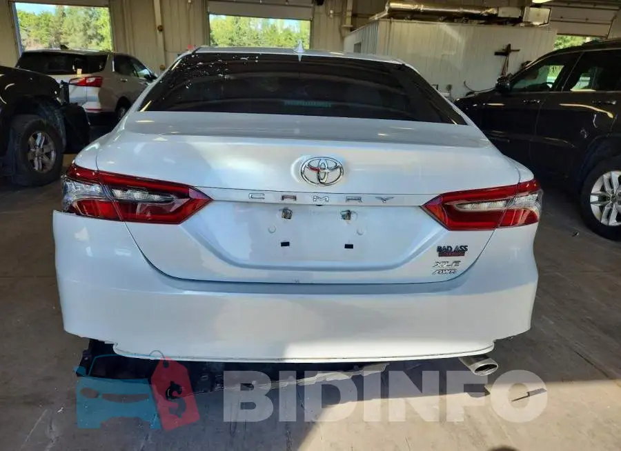 4T1F11BK8RU131044 Photo# 6
