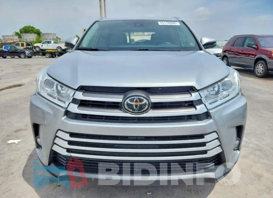 5TDKZRFH2KS565138 Photo# 5