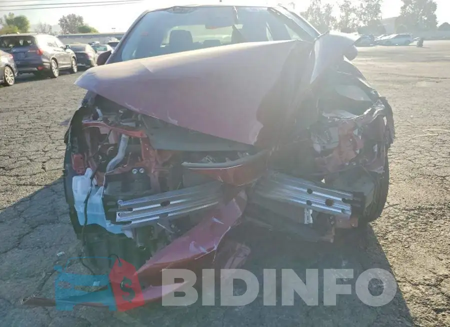 JTDBCMFE9T3118531 Photo# 5