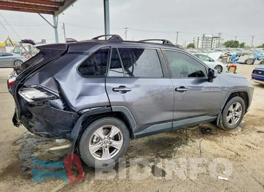 JTMW1RFV5PD103772 Photo# 3