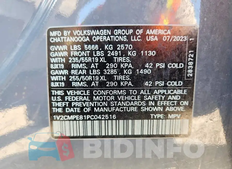 1V2CMPE81PC042516 Photo# 13