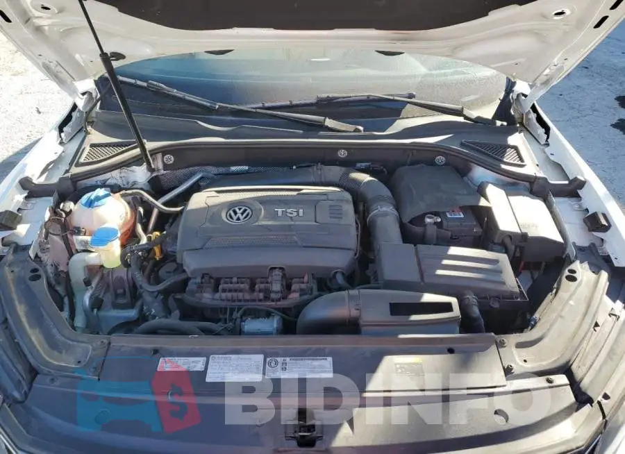 1VWDT7A35HC049082 Photo# 11