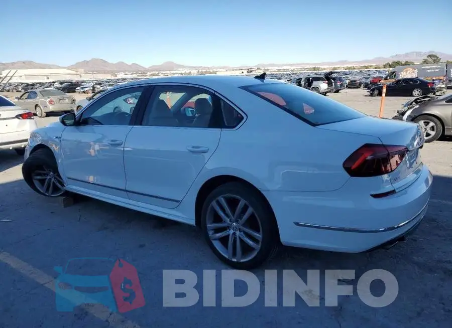 1VWDT7A35HC049082 Photo# 2