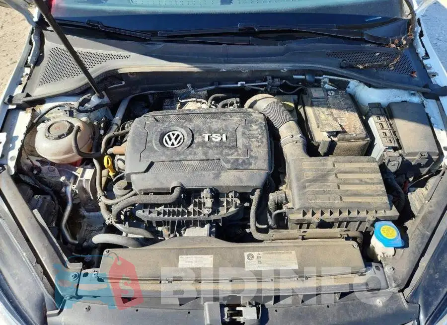 3VW117AU6JM766046 Photo# 11