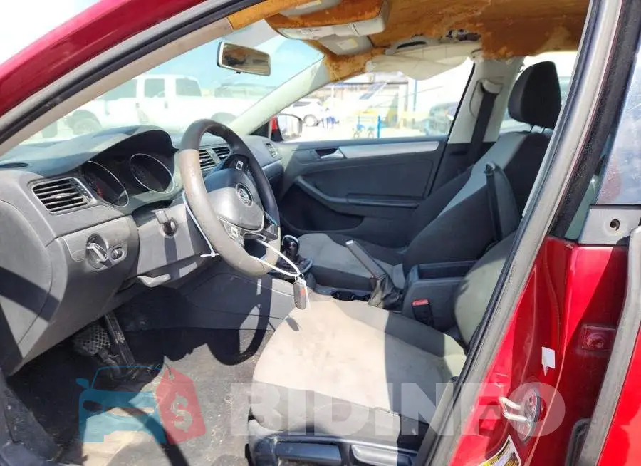 3VW2B7AJ2HM266337 Photo# 7