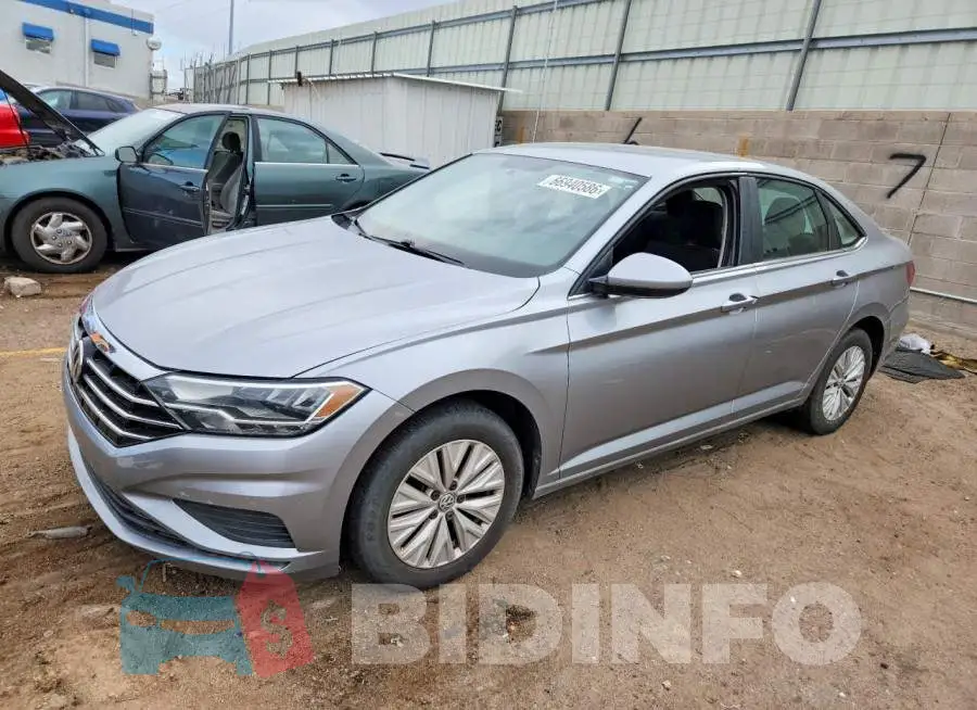 3VWC57BU5KM225292 Photo# 1