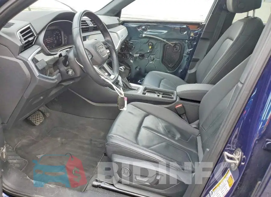 WA1AECF3XL1028034 Photo# 7