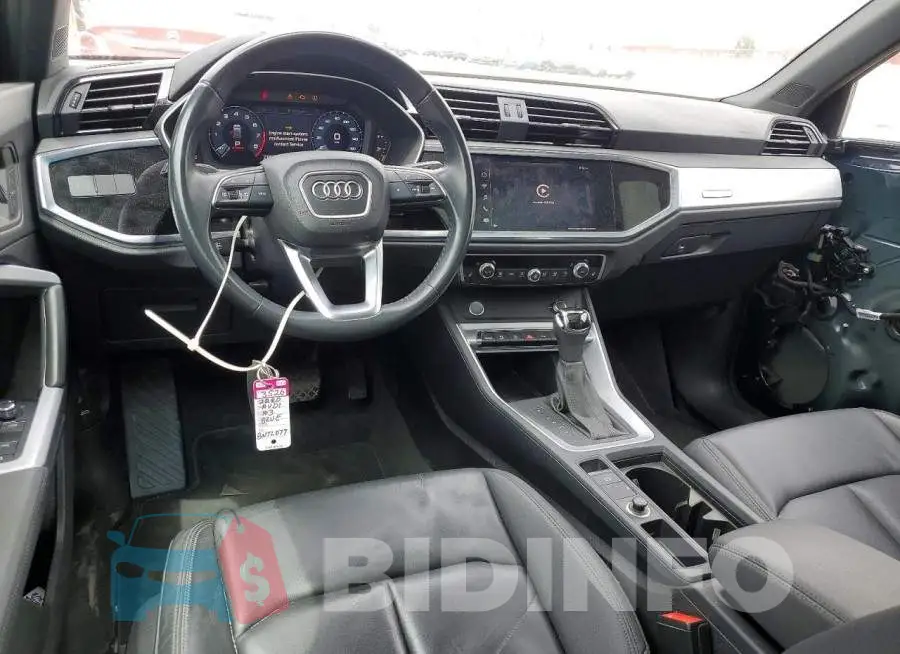 WA1AECF3XL1028034 Photo# 8