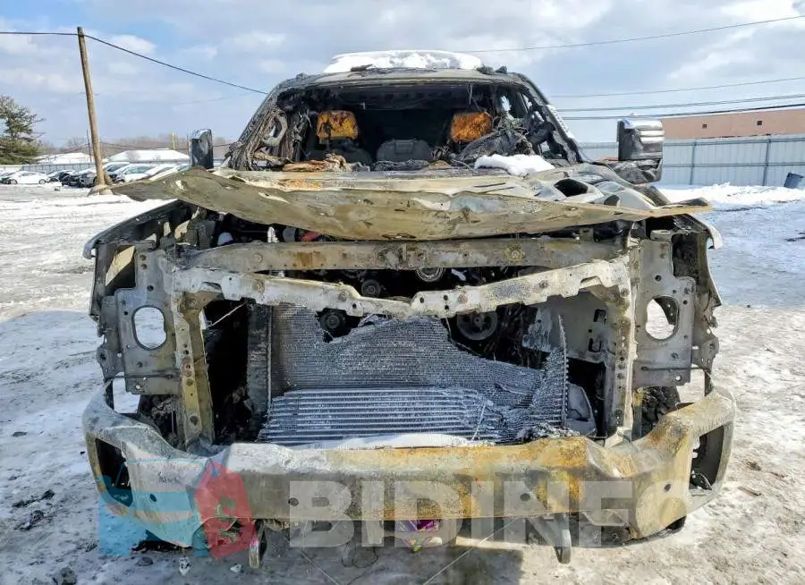 1GT49REY1PF153617 Photo# 5