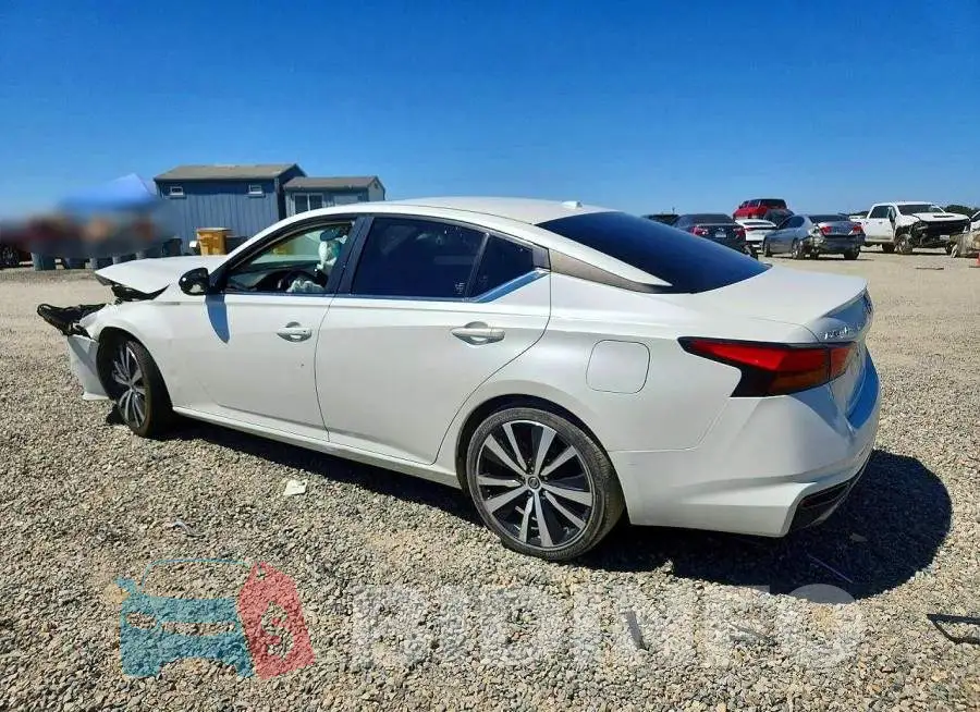 1N4BL4CV4KC169038 Photo# 2