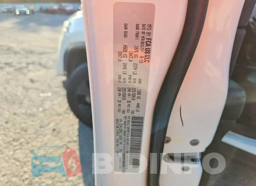 3C4NJCBB9LT102827 Photo# 13