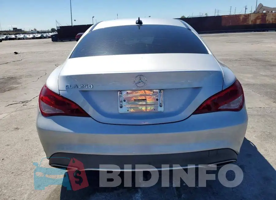 WDDSJ4EB2JN692151 Photo# 6