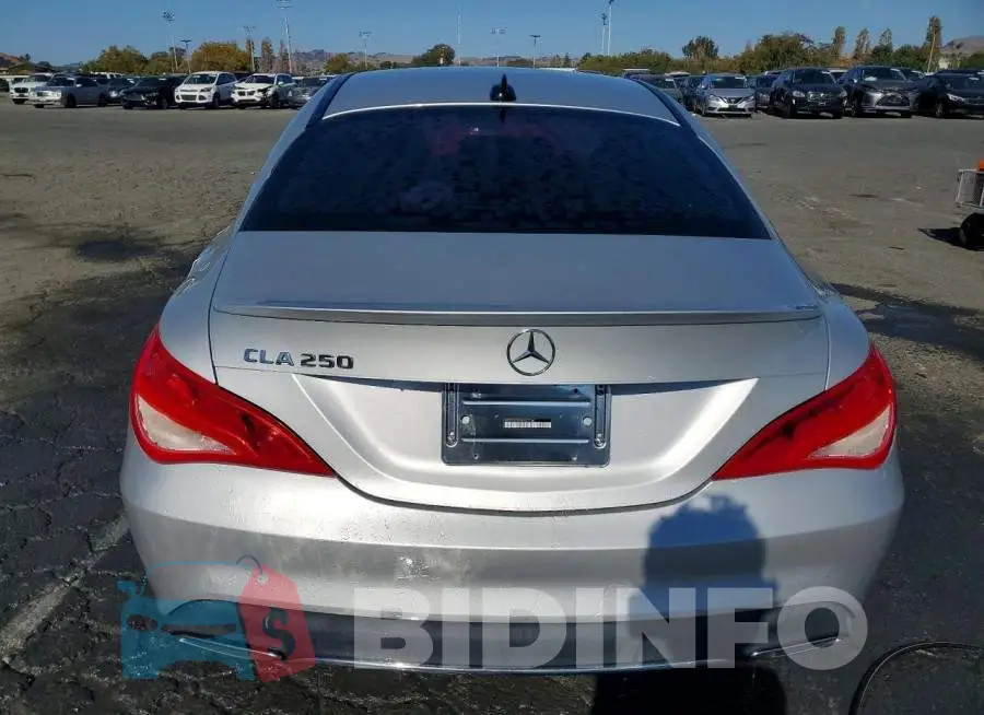 WDDSJ4EB9JN587736 Photo# 6