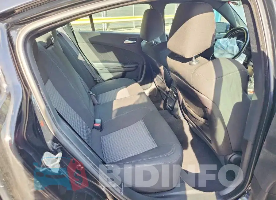 2C3CDXHG1PH588187 Photo# 10