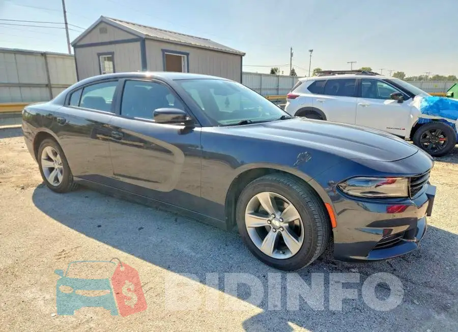 2C3CDXHG5JH150196 Photo# 4