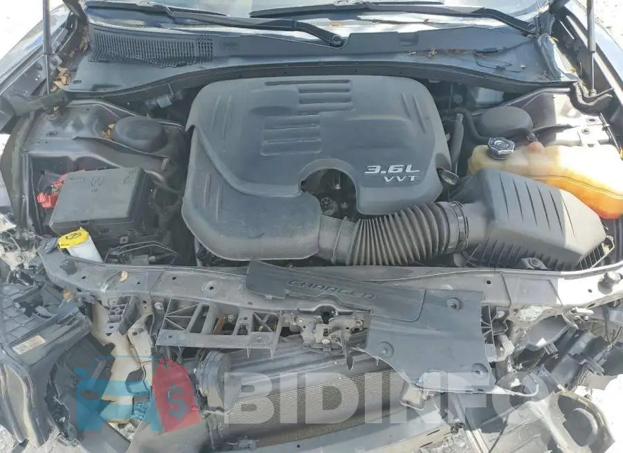 2C3CDXHG8NH172604 Photo# 11