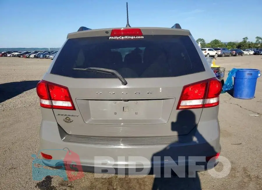 3C4PDCBB0KT864782 Photo# 6