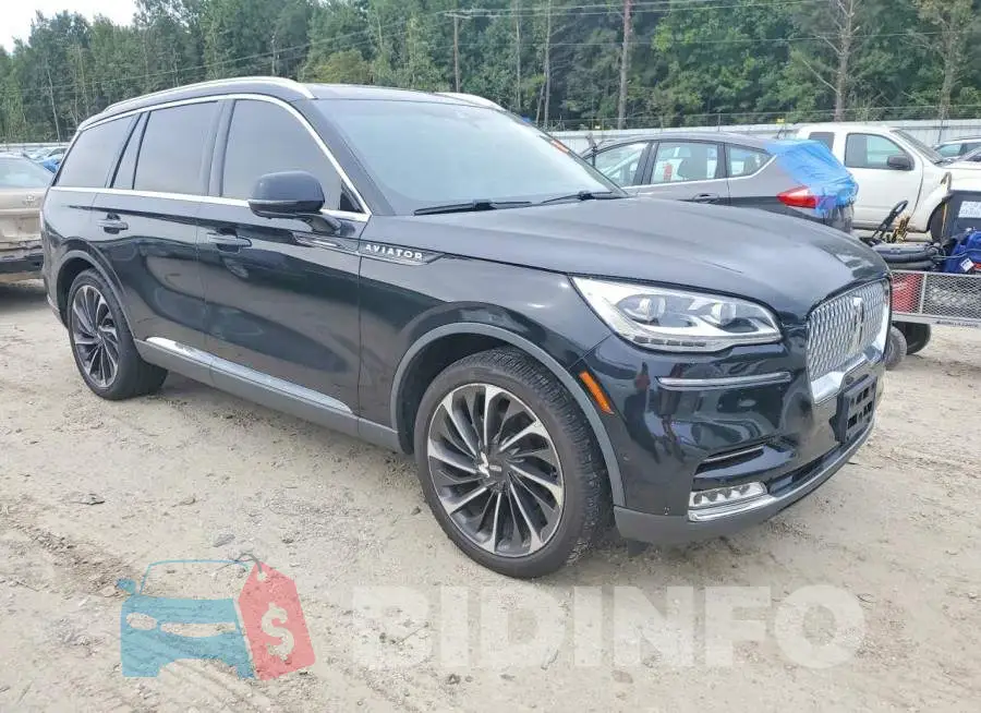 5LM5J7XC8LGL00420 Photo# 4