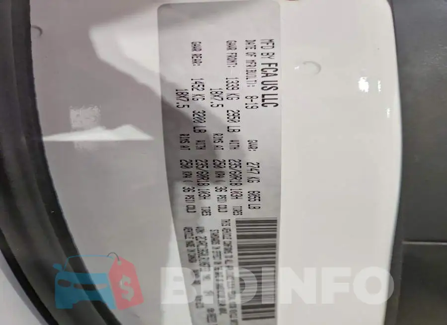 2C4RC1BG0LR106733 Photo# 13